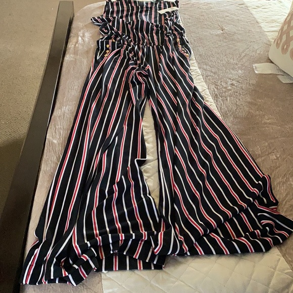 New Ralph Lauren women's striped jumpsuit Size M sleepless black white in red. - Picture 4 of 5
